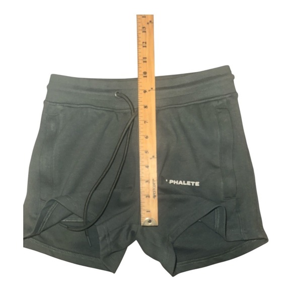 Alphalete Womens Green Essential Core Shorts, XS - Picture 7 of 9